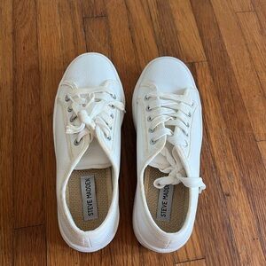 Steve Madden Bobbi platform sneakers